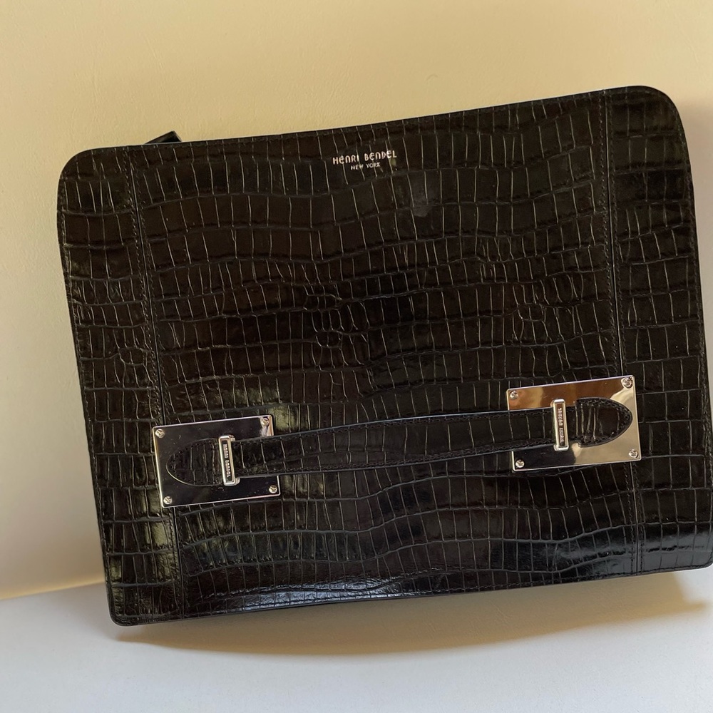 Henri Bendel bag